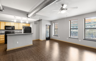 1 bed, 1 bath, 548 sqft, $790, Unit 312-412
