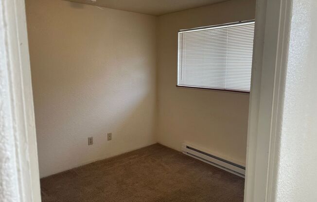 2 beds, 1 bath, 625 sqft, $1,495