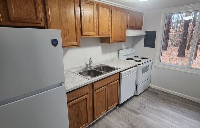 Chapel Hill / 2BR House off Homestead AVAILABLE NOW