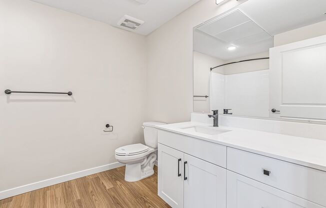 2 beds, 2 baths, 1,088 sqft, $1,825, Unit 1-301