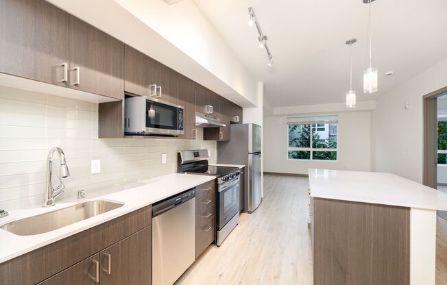 1 bed, 1 bath, $1,800, Unit Unit B405