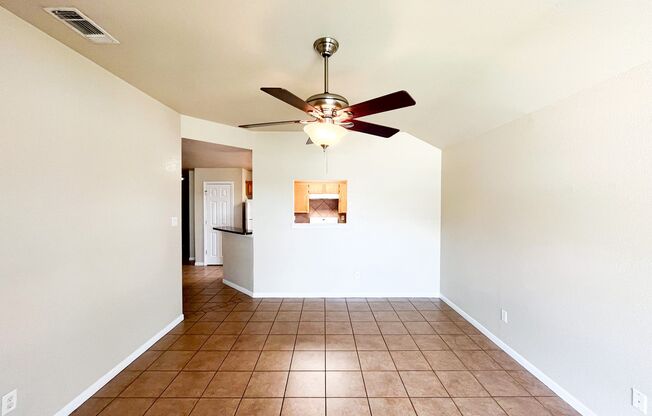 1111 Nicholas Cir