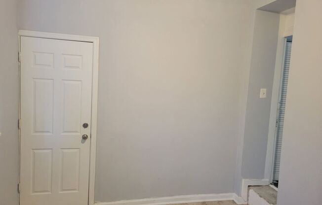 1 bed, 1 bath, $1,403, Unit Bryant St NE 1376 Unit 1