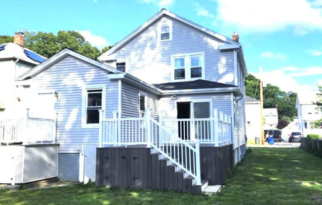 15 GREENVIEW ST
