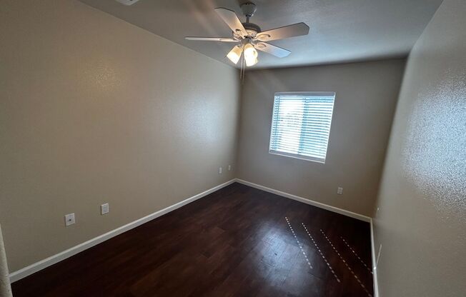 3 beds, 2 baths, 1,194 sqft, $1,595, Unit Unit 8