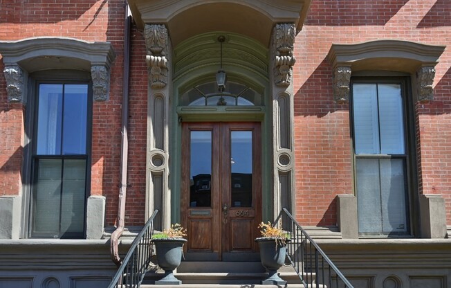 664 MASSACHUSETTS AVE