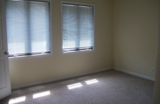 2 beds, 1 bath, $964