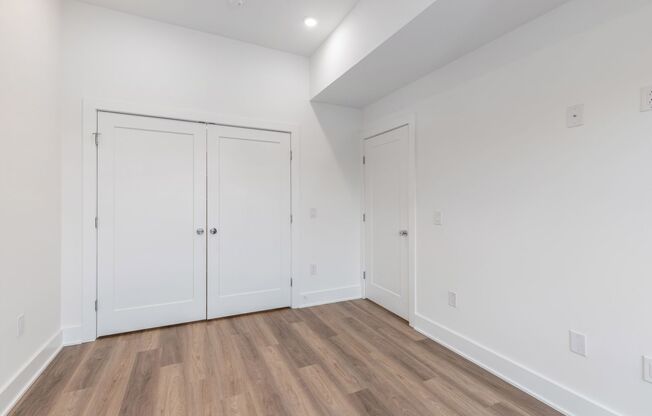 1 bed, 1 bath, 650 sqft, $1,524, Unit 402