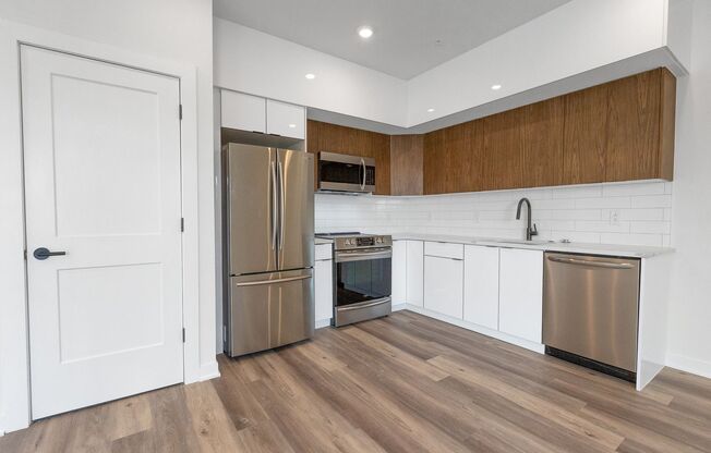 1 bed, 1 bath, 524 sqft, $1,395, Unit 506