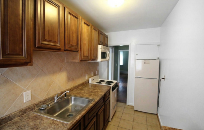 4111 8th Street