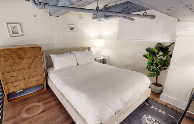 Studio, 1 bath, 450 sqft, $1,795, Unit 239