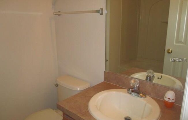 Awesome 2bed/1.5 bath townhouse in desirable town and country, water/sewer, basic cable and internet included!