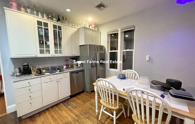 731 PARKER ST