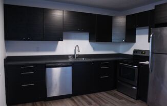 2 beds, 1 bath, 770 sqft, $1,729, Unit 102