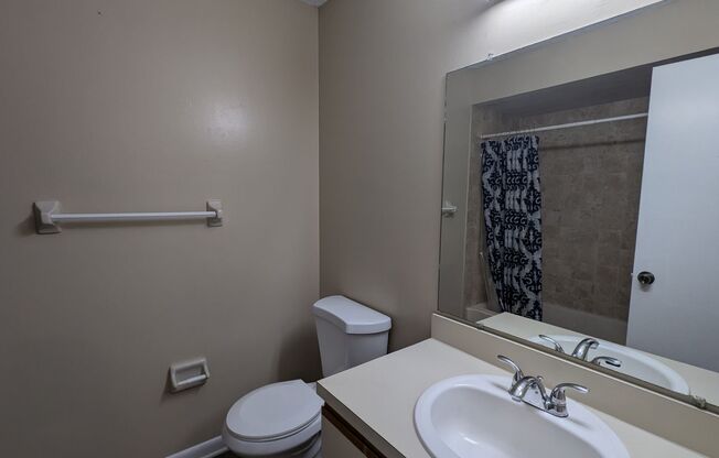 2 beds, 2 baths, $1,395