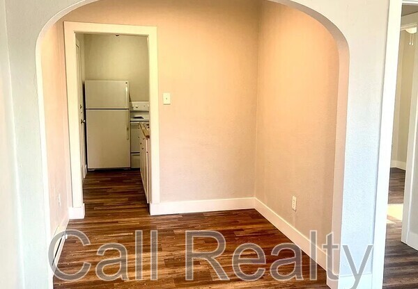 2228 N ASTOR ST