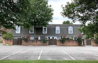 2008 Sherwood Avenue Southwest