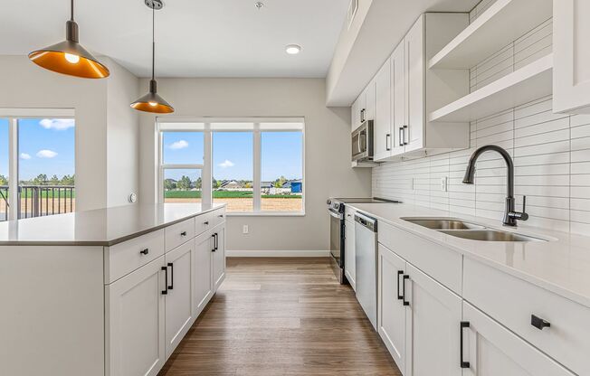 2 beds, 2 baths, 1,088 sqft, $1,825, Unit 1-301