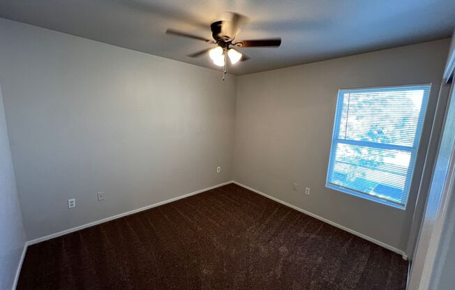 3 beds, 2 baths, $1,710, Unit # 2072