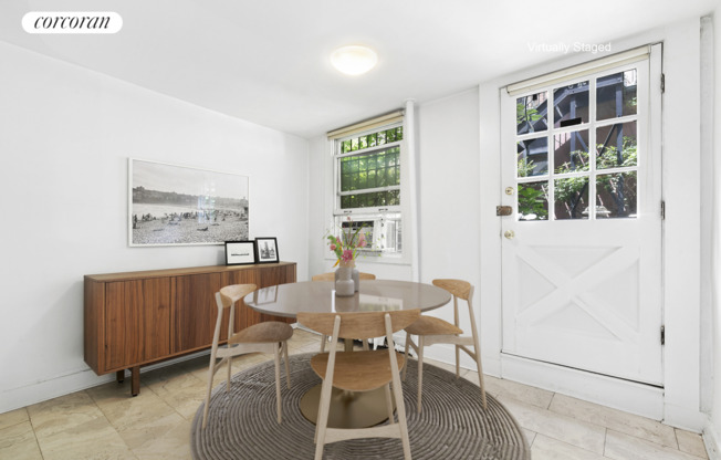 19 PERRY ST