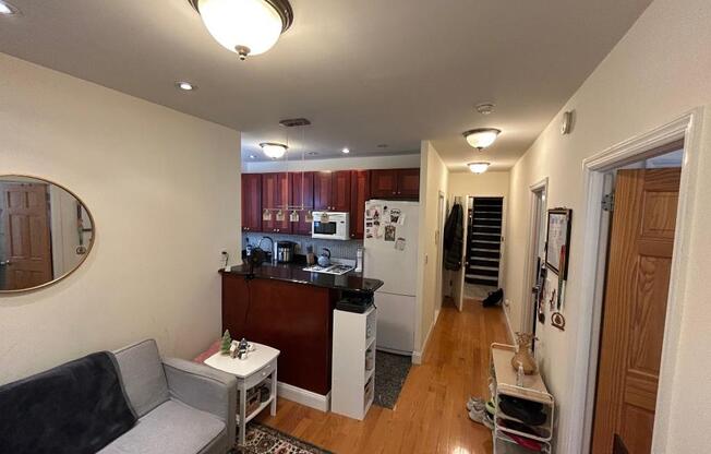 400 E 91 ST