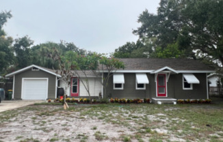 2561 FLOYD ST