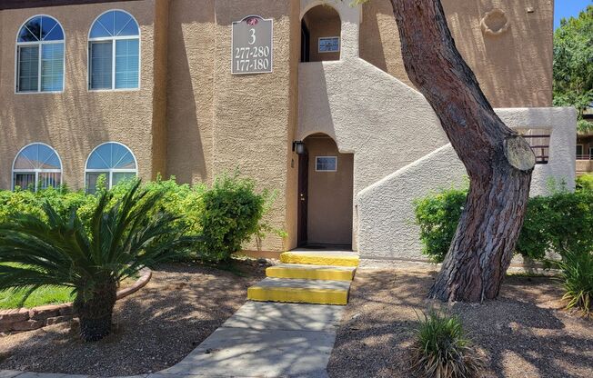 COMING SOON *Great 3 Bedroom Condo in Lakes Area*