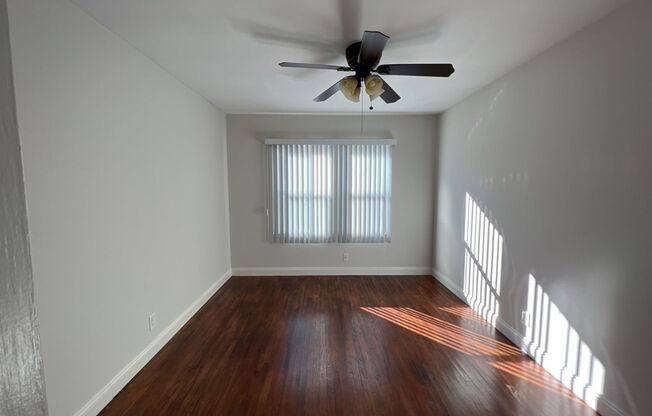 1 bed, 1 bath, 700 sqft, $2,095, Unit 35402