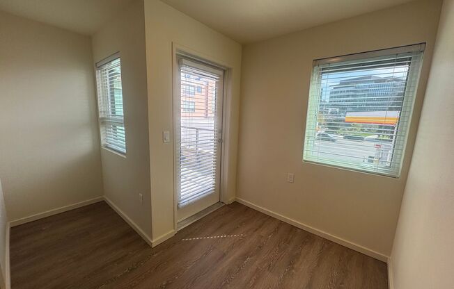 Studio, 1 bath, 175 sqft, $1,095, Unit 219-MFTE