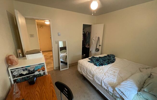 1 bed, 1 bath, $895, Unit 413
