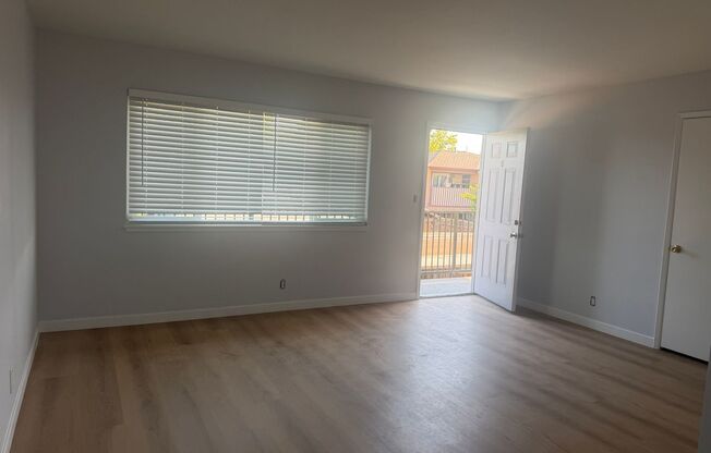 0369 - Calabazas Ct 1361