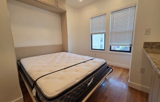 Studio, 1 bath, $1,550, Unit 24