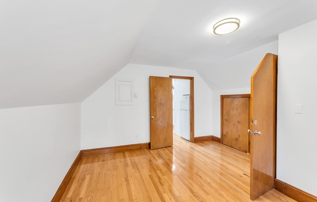 1 bed, 1 bath, $2,050, Unit 3