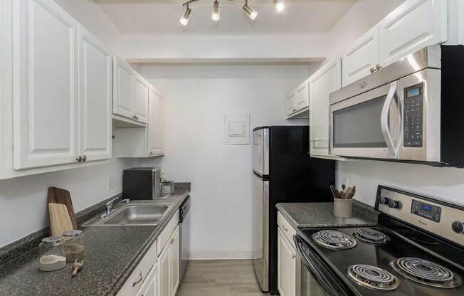 1 bed, 1 bath, 700 sqft, $845, Unit Unit 210