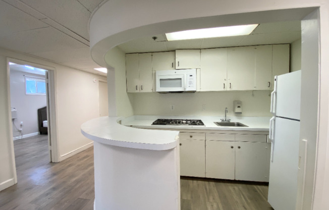 3202 Santa Monica Blvd