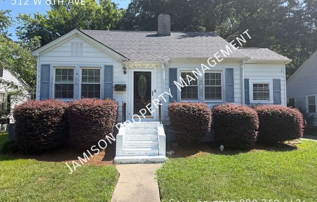 512 W 8 AVE
