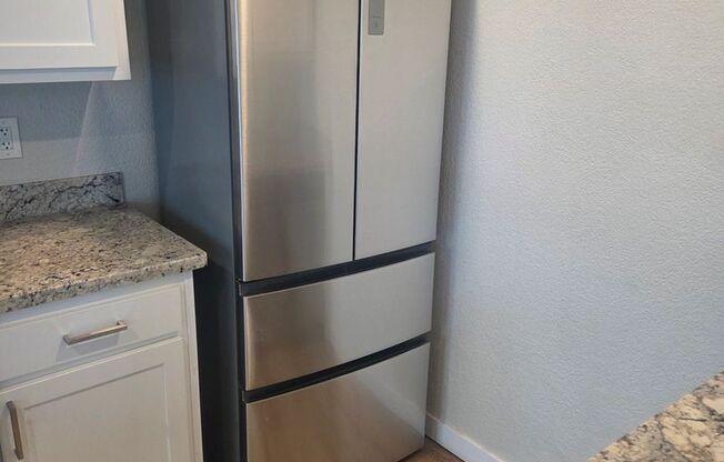 1 bed, 1 bath, 600 sqft, $1,800, Unit 1