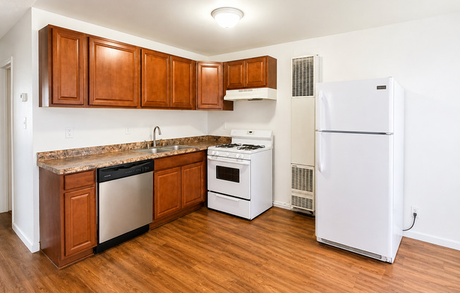 West Seventh Street Apartments