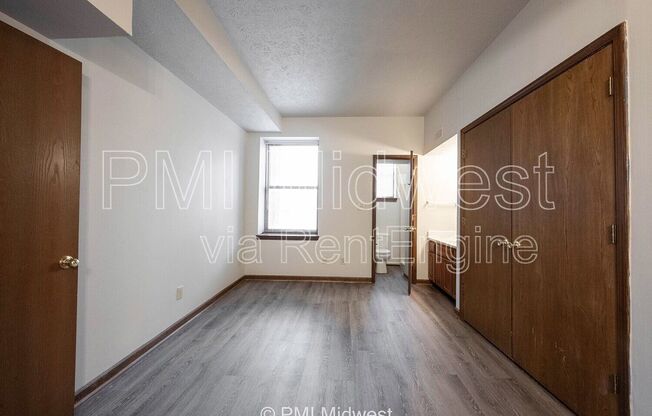 2 beds, 2 baths, 1,525 sqft, $1,199, Unit 1a