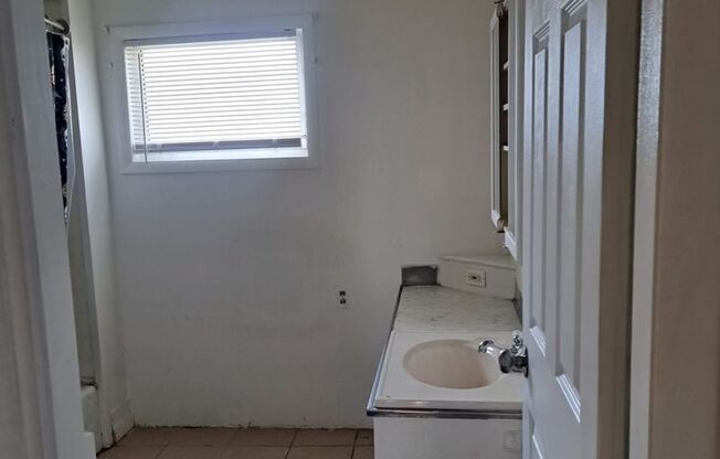 Two bedroom home in Port Richmond for rent