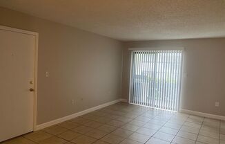 1 bed, 1 bath, $1,340, Unit Apt. A