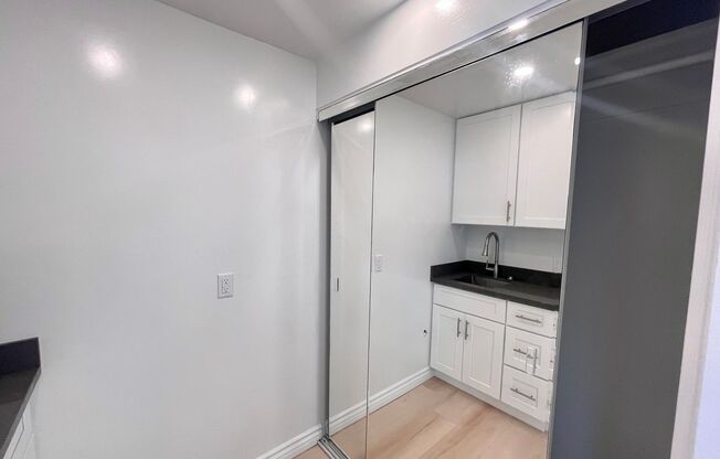 Studio, 1 bath, 261 sqft, $1,625, Unit 0218-58