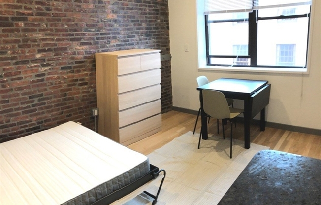 144 Bowdoin St Apt 32M