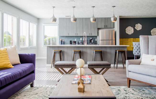 Lake Castelton Apartment Homes | Indianapolis, IN | Amenities