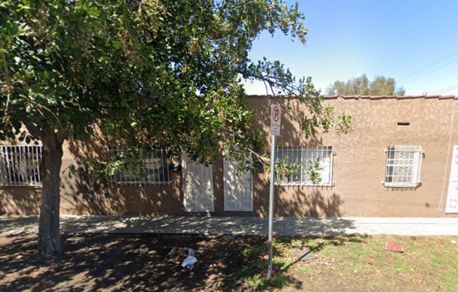 701-709 W 92nd Street