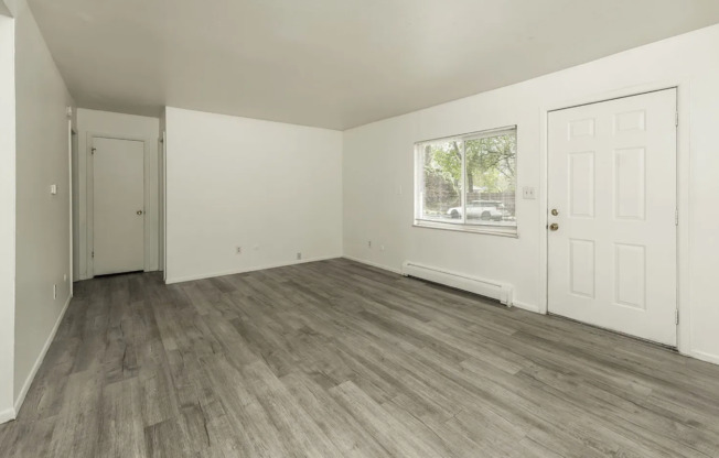 1 bed, 1 bath, 627 sqft, $898, Unit Unit 6