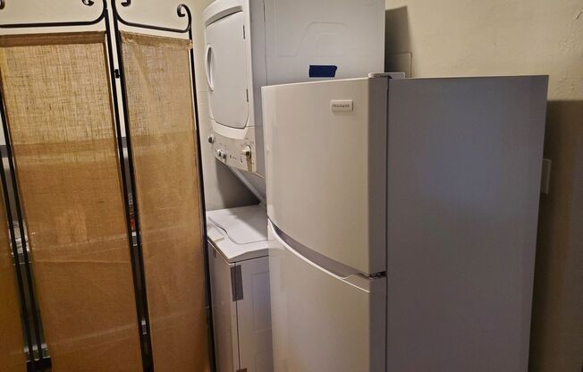 1 bed, 1 bath, 750 sqft, $795, Unit 2428