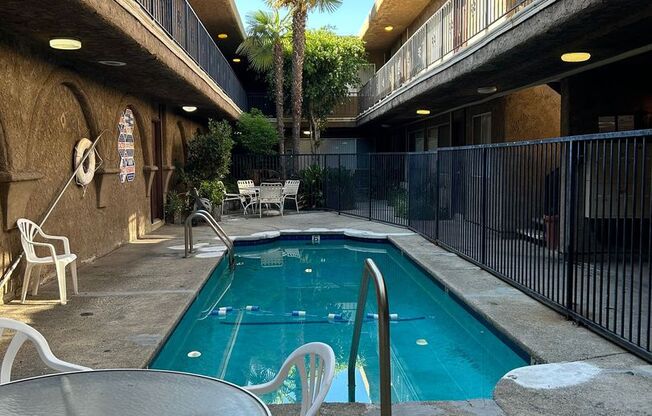 1 bed, 1 bath, $1,900, Unit Unit 202