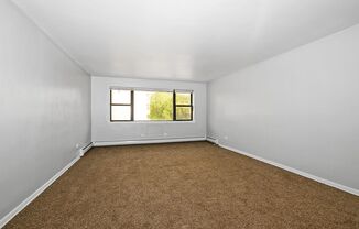 2 beds, 1.5 baths, 1,200 sqft, $1,350, Unit 7700 - 317