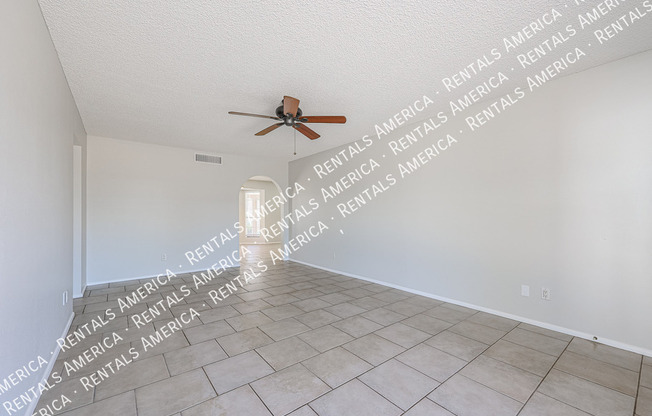 18225 N 38 DR